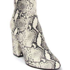 RARE NWT Steve Madden Revolution SnakePrint Bootie